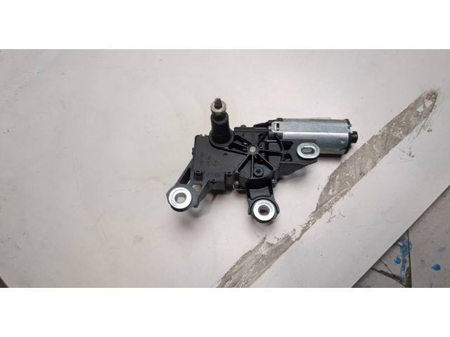 Моторчик заднего дворника  Volkswagen Transporter 5 2003-2015      