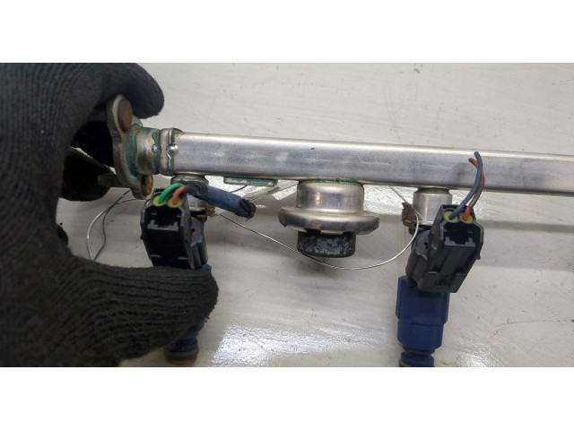 Форсунка топливная Hyundai Sonata 5 NF 2005-2010 353102G400, 353402G300