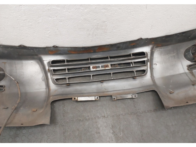 Бампер Mitsubishi Pajero / Montero 2000-2006 передний MN133637HD