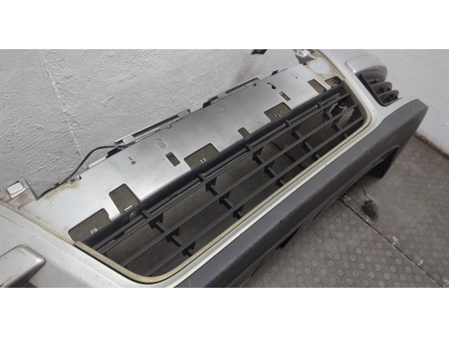Бампер  Volkswagen Passat 6 2005-2010 передний   