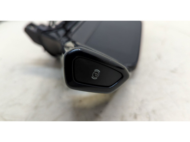 Панель приборов Volkswagen ID.4 12022507