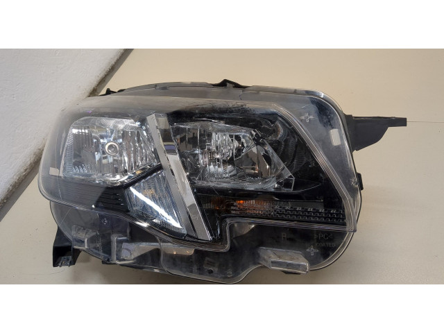 Фара передняя Peugeot Partner 2018-2024 правая