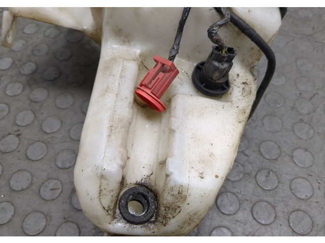 Бачок омывателя  Volvo S40 / V40 1995-2004    