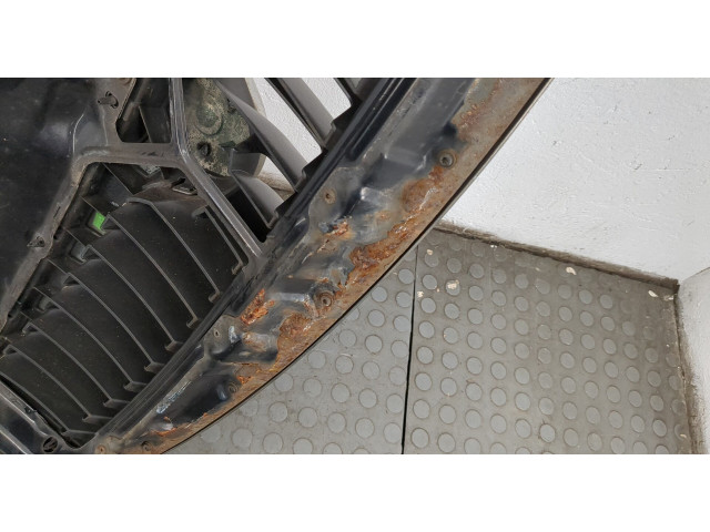 Решетка радиатора  Skoda Octavia (A5) 2008-2013          