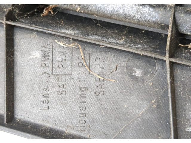 Задний фонарь     84201SA050     