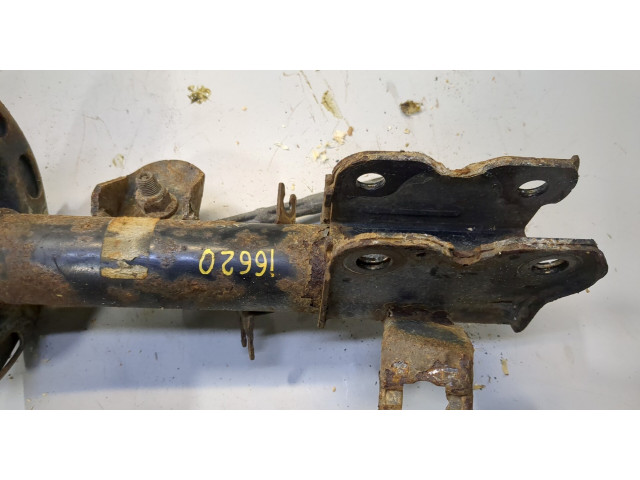 Стойка амортизатора Nissan Pathfinder 2012-2017 3.5 бензин