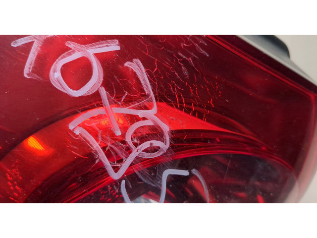 Задний фонарь 1K6945095AA