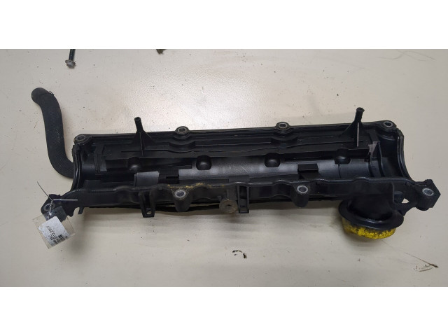 Клапанная крышка двигателя ДВС  Dacia Logan 2004-2012 1.5  132654861R   