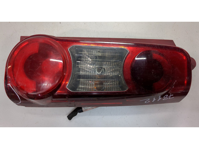 Задний фонарь          