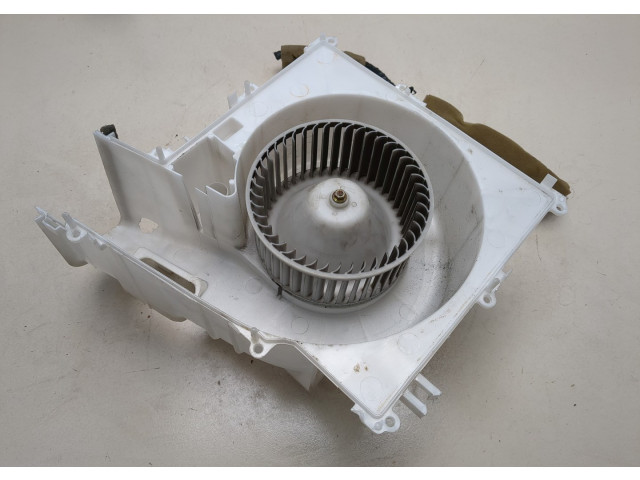 Моторчик печки  Nissan X-Trail (T30) 2001-2007        