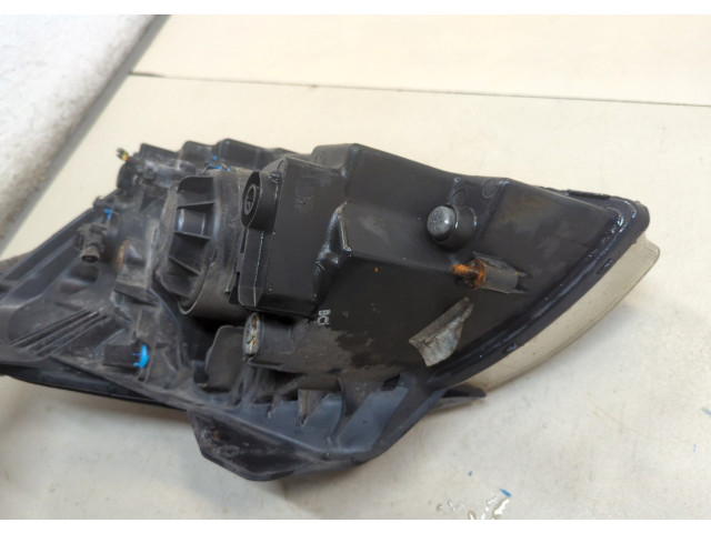 Фара передняя  KIA Rio 2005-2011 правая 