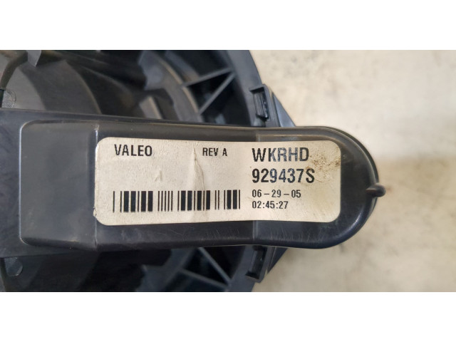 Моторчик печки  Jeep Grand Cherokee 2004-2010        