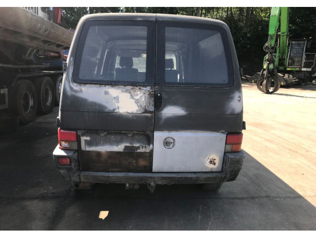 Зеркало боковое Volkswagen Transporter 4 1991-2003 левое