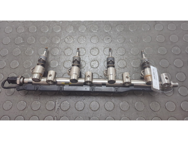 Форсунка топливная Cadillac XT4 2018-2023 12734337