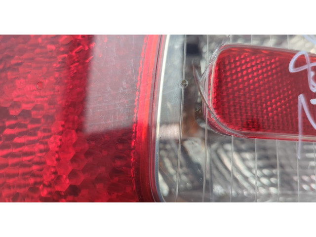 Задний фонарь