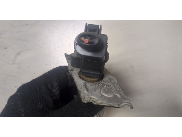 Форсунка топливная  Audi A6 (C6) 2005-2011    044511023     