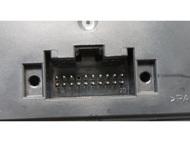 Блок комфорта  Volkswagen Tiguan 2016-2020        