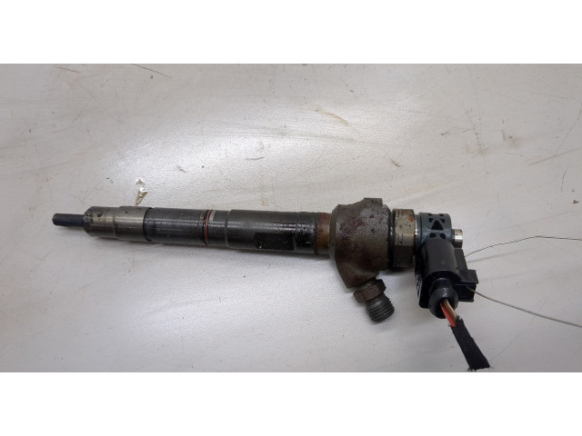 Форсунка топливная Volkswagen Golf 7 2012-2020 04L130277AJ