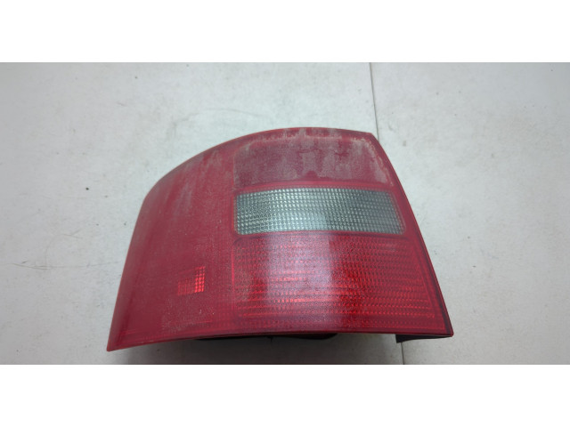 Задний фонарь 4B9945095C