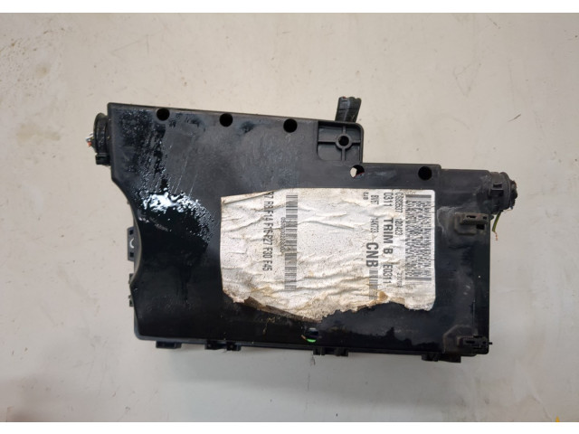 Блок предохранителей  Ford Focus 3 2011-2015         