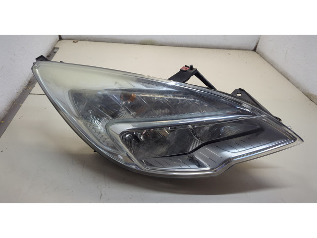 Фара передняя  Opel Meriva 2010-2018 правая 