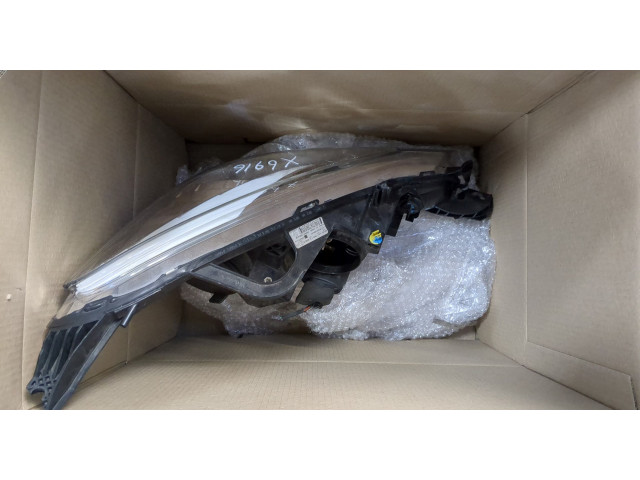 Фара передняя  Citroen C3 2009-2016 левая 