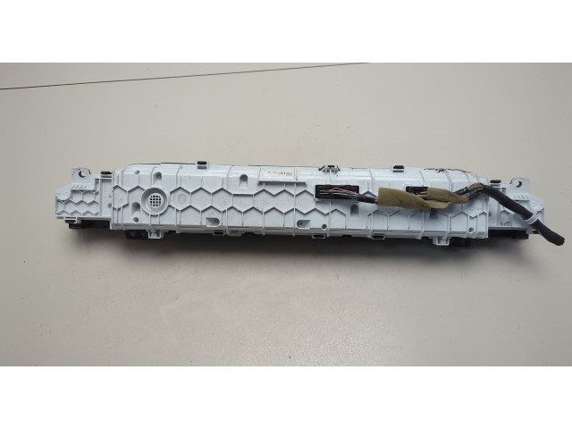 Панель приборов Toyota Prius 2015-2019 8384147L00, 8386247Q20, 8382147L00