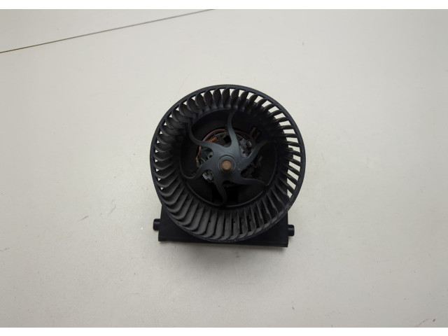 Моторчик печки Skoda Octavia Tour 1996-2011