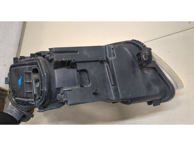 Фара передняя Audi A6 (C6) 2005-2011 левая