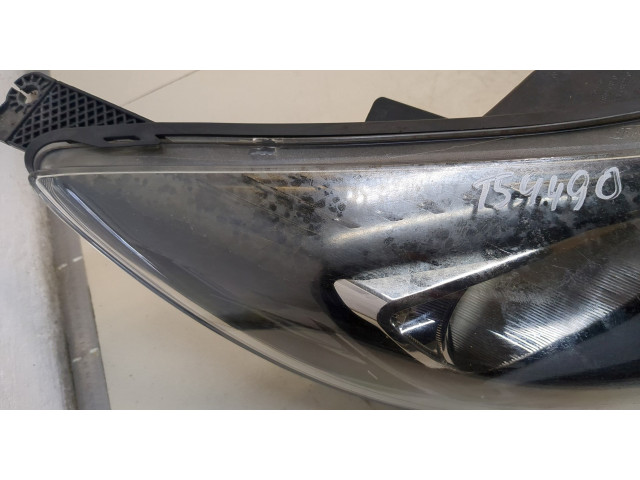 Фара передняя  Ford Focus 3 2011-2015 правая 