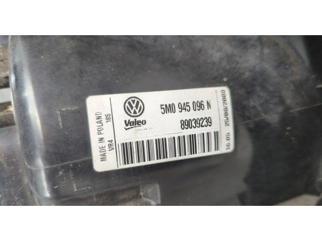 Задний фонарь 5M0945096N