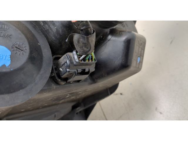 Фара передняя  Citroen C4 Grand Picasso 2006-2013 правая 