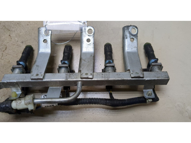 Форсунка топливная  Chevrolet Spark 2009-         