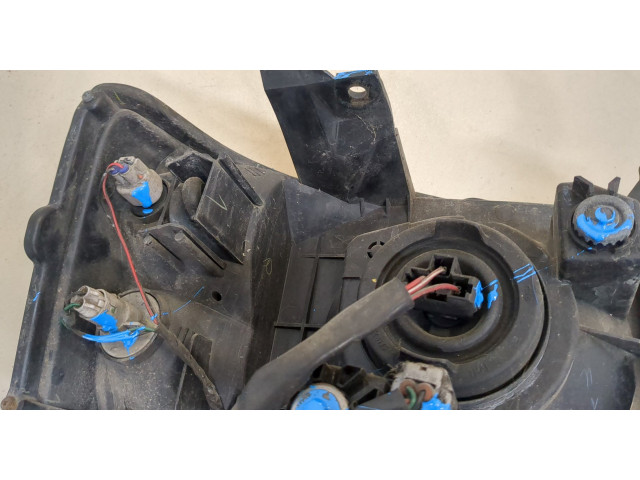 Фара передняя  Ford Ranger 2006-2012 левая 