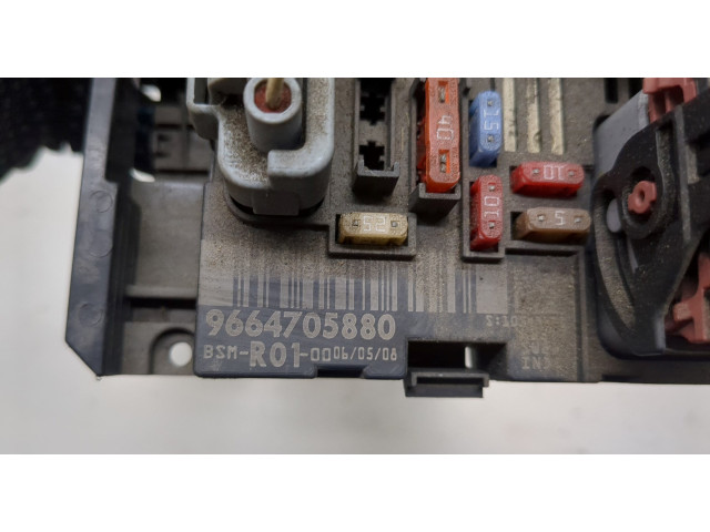 Блок БСМ Citroen C4 Grand Picasso 2006-2013 9664705880