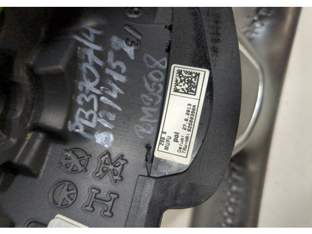 Руль Audi Q3 2011-2018 8U0419091T