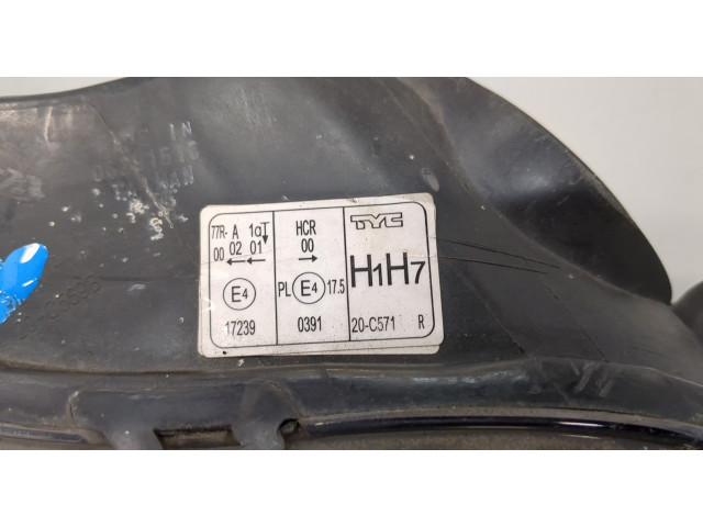 Фара передняя  Ford Focus 3 2011-2015 правая 