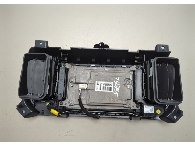 Дисплей бортового компьютера  Peugeot Expert 2016-2025 9831665880       