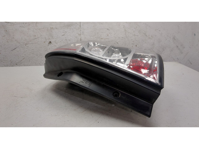 Задний фонарь          