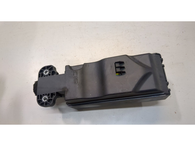 Блок предохранителей Jaguar XE 2015-