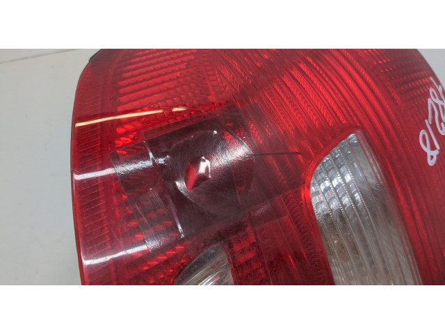 Задний фонарь     5J6945111A     