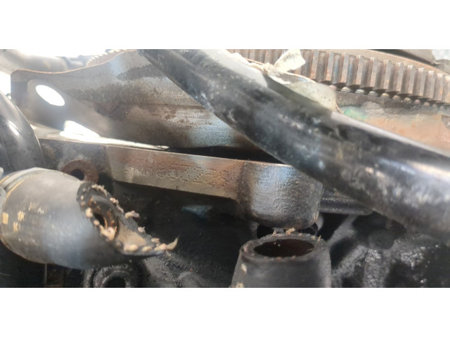 Форсунка топливная  Skoda Yeti 2009-2018         