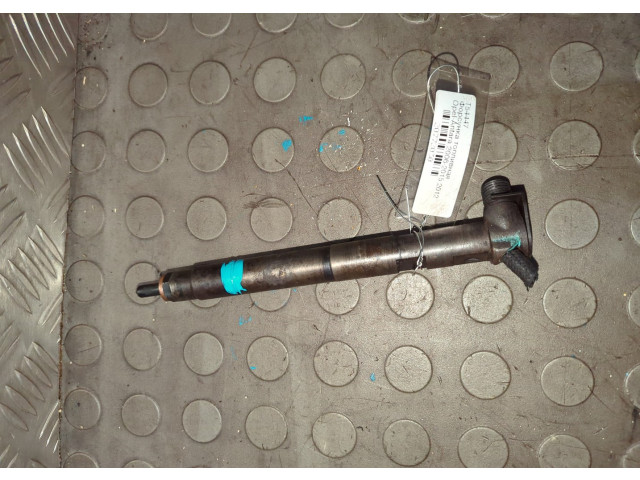 Форсунка топливная  Opel Antara 2006-2015    4802157     