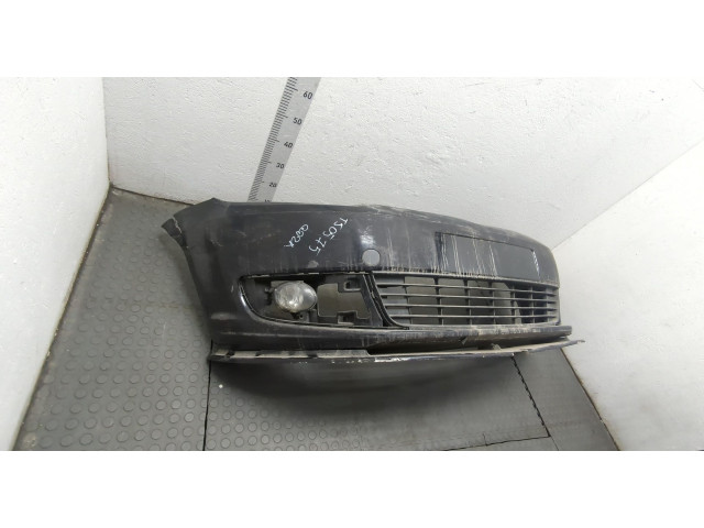 Бампер Volkswagen Caddy 2004-2015 передний
