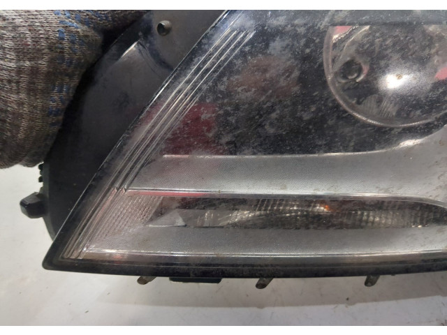 Фара передняя  Volkswagen Passat 7 2010-2015 Европа левая 