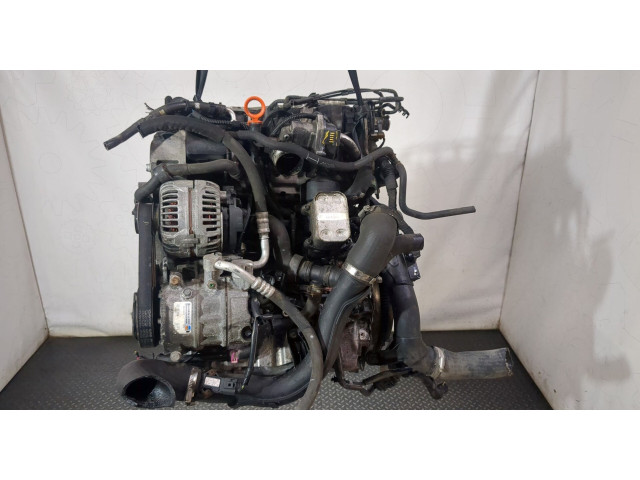 Клапанная крышка двигателя ДВС  Seat Ibiza 4 2008-2012 1.6     