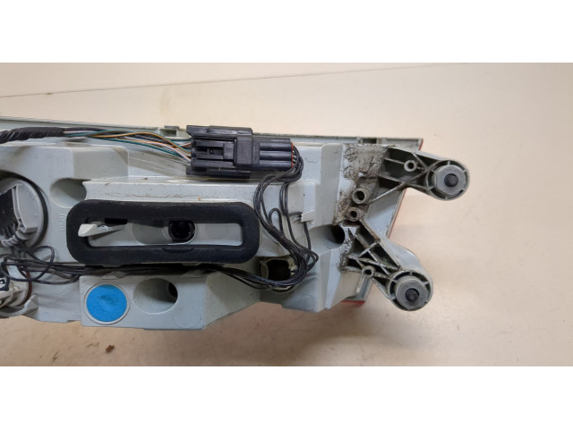 Задний фонарь