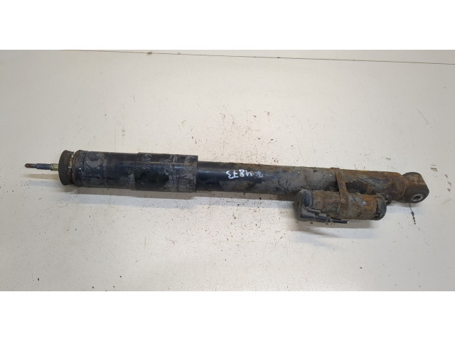 Стойка амортизатора  Mercedes CLS C219 2004-2010      