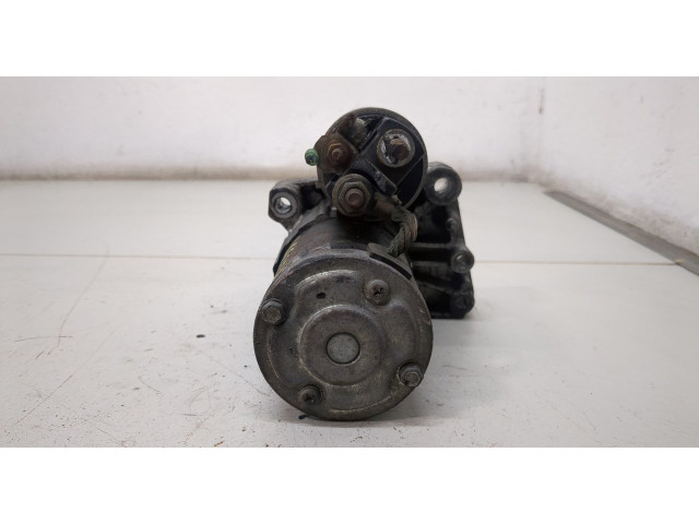 Стартер  Peugeot 5008 2009-2016 1.6     