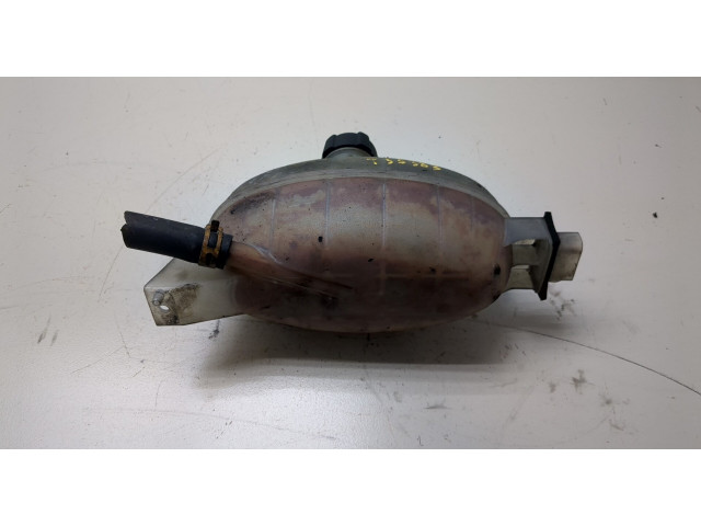 Бачок расширительный  Renault Trafic 2001-2014 7700312900    2.5